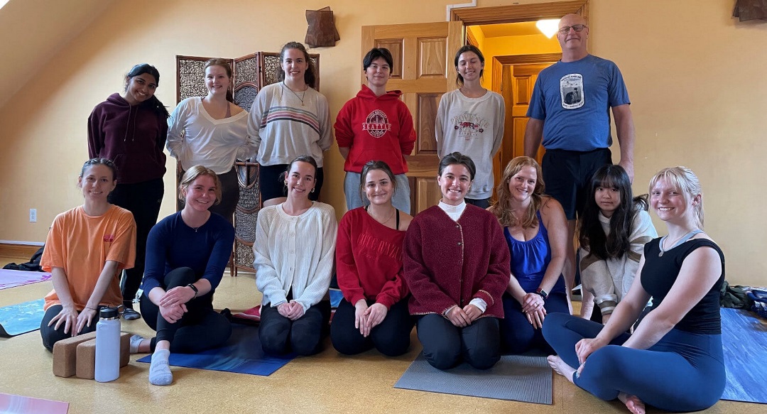 yoga teacher training participants