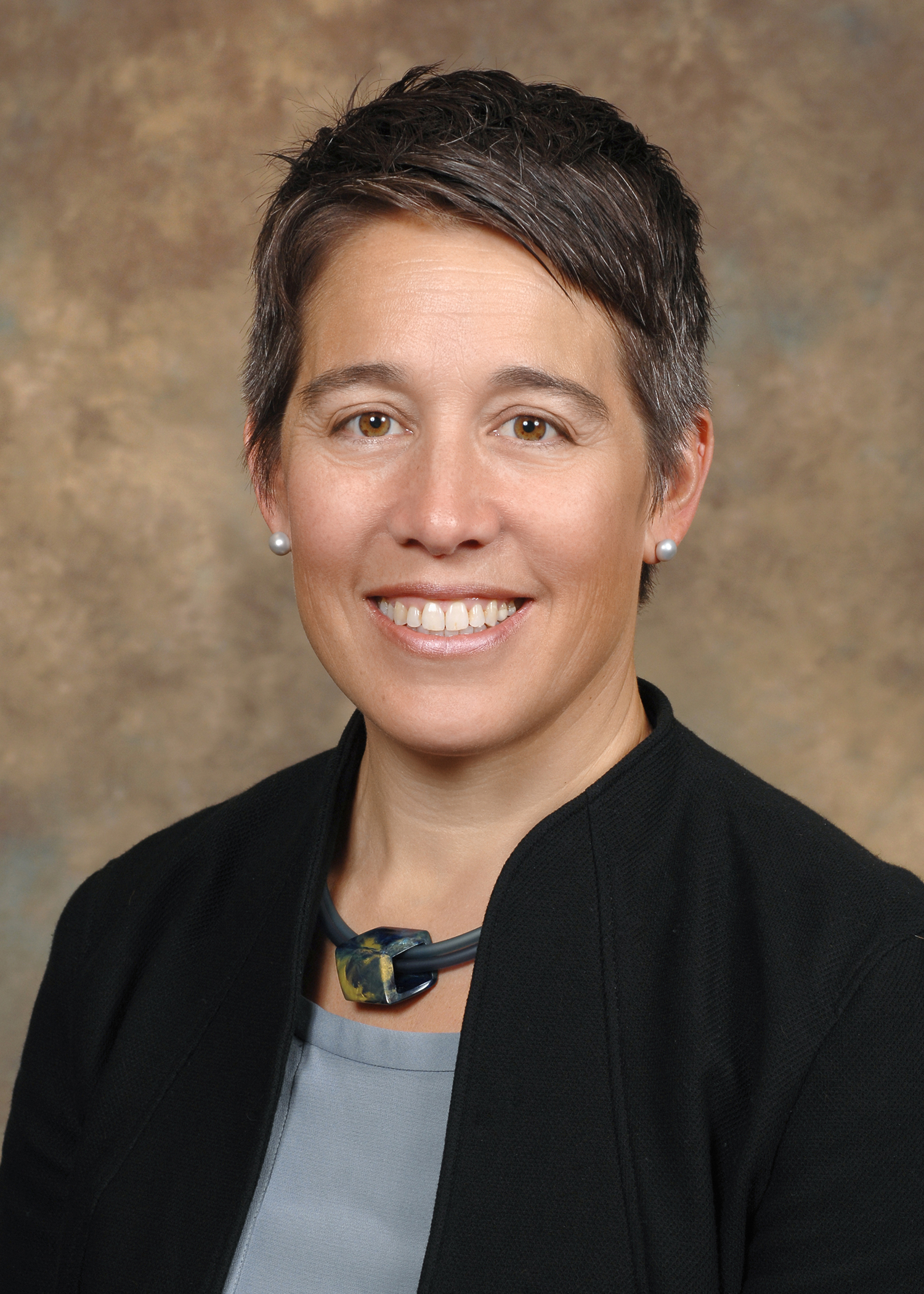 Photo of Dr. Teresa Reyes